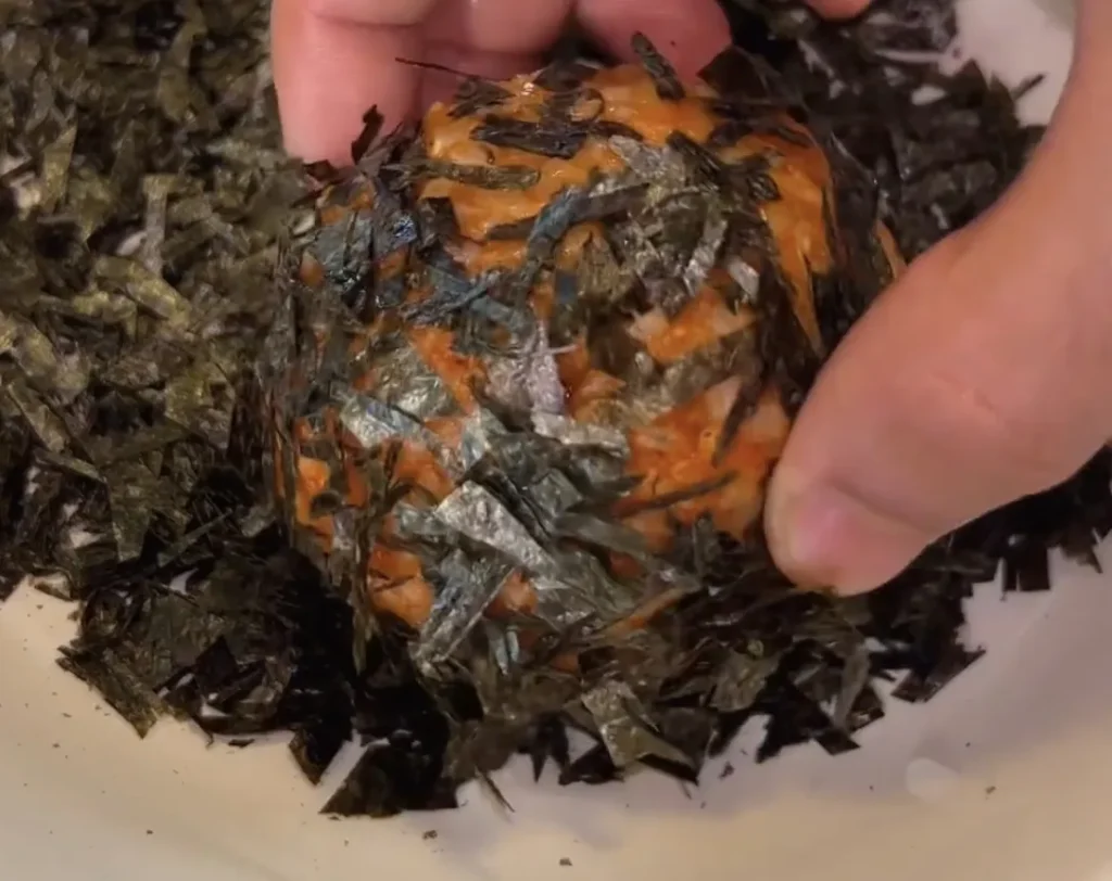 Gochujang: adding dried nori flake