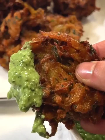 Onion Bhajis with Chutney Sauce