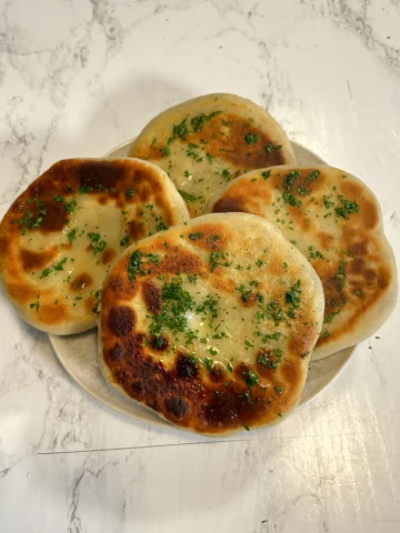 How to make Stuffed flatbread