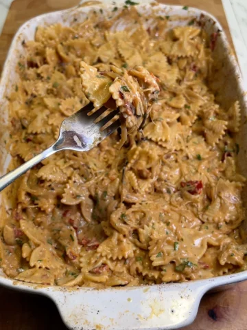 Creamy Caramelized Onion Pasta