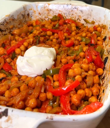 chickpea and pepper bake thumbnail