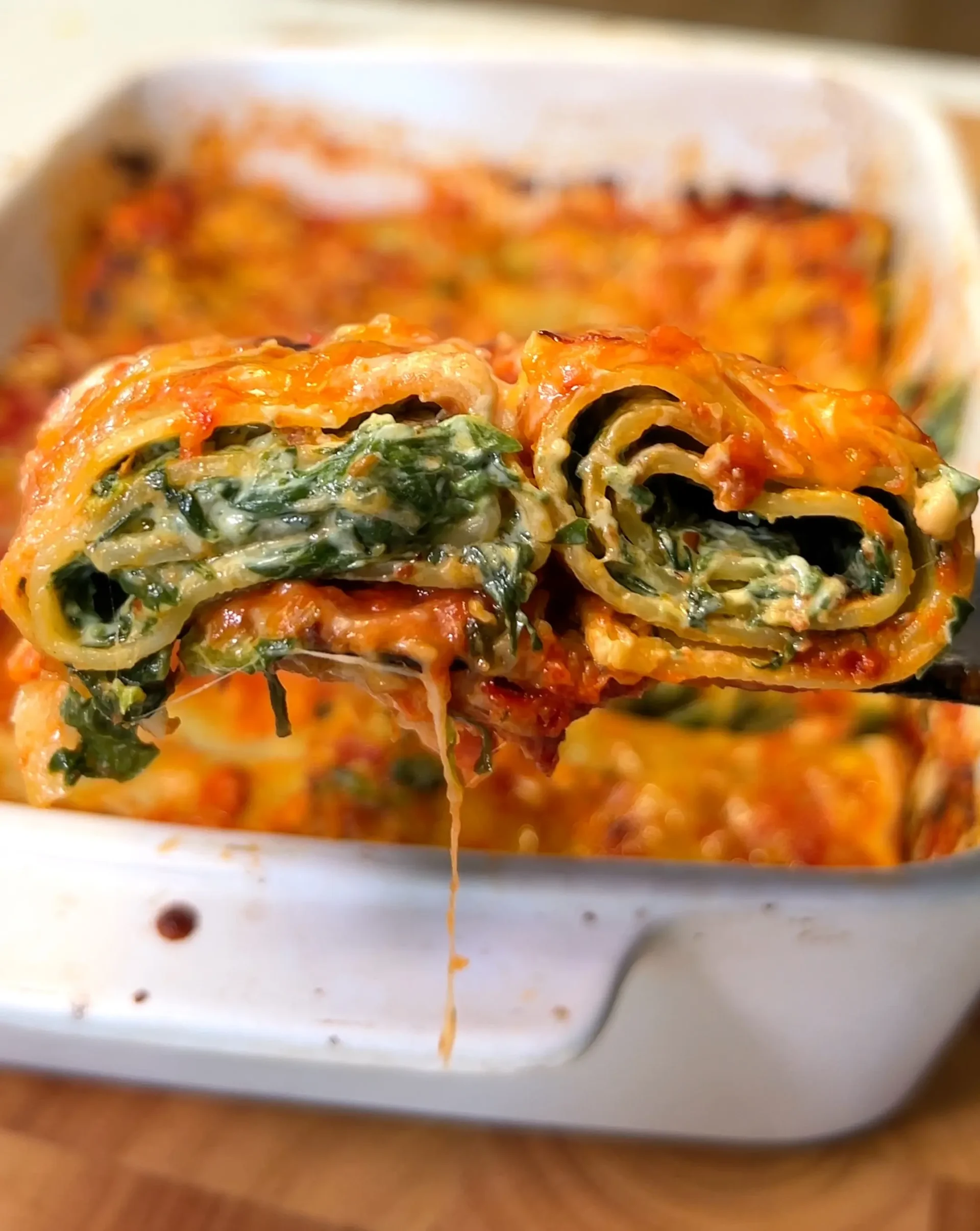 Vegan lasagna rolls