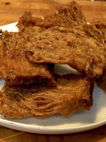 crispy enoki mushrooms