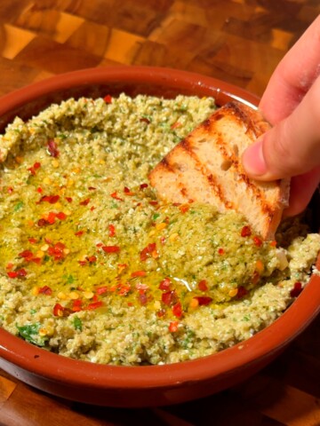 Creamy Olive & Vegan Feta Dip