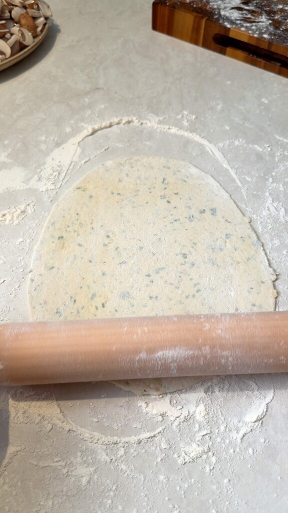 Roll out thin Roll each piece into a thin round, about 3 to 4 mm thick. Use plenty of flour to stop it from sticking to the surface and rolling pin.